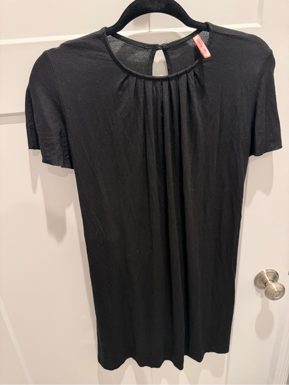 Women's Black Pleated Neck Short Sleeve Tunic